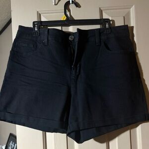 Time and Tru Women's Dark Jean Shorts